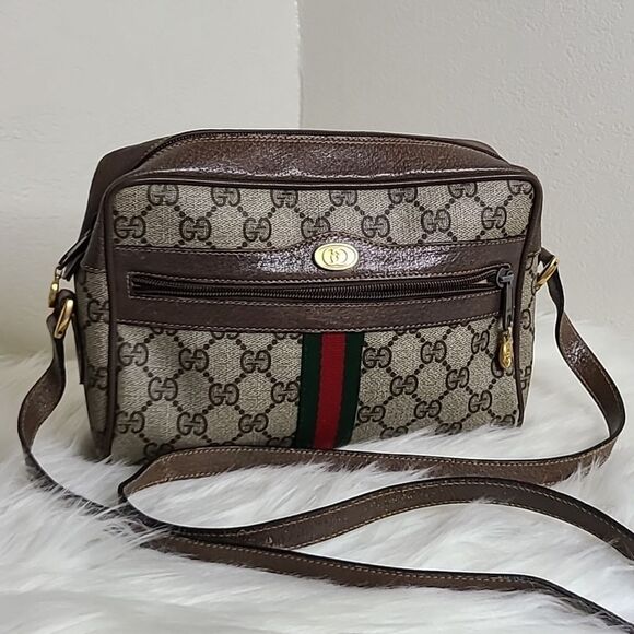 💯Authentic Gucci Crossbody with Cherryline 🍀 - Picture 1 of 16